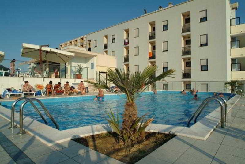 Hotel Duca Degli Abruzzi Montesilvano Marina Zewnętrze zdjęcie