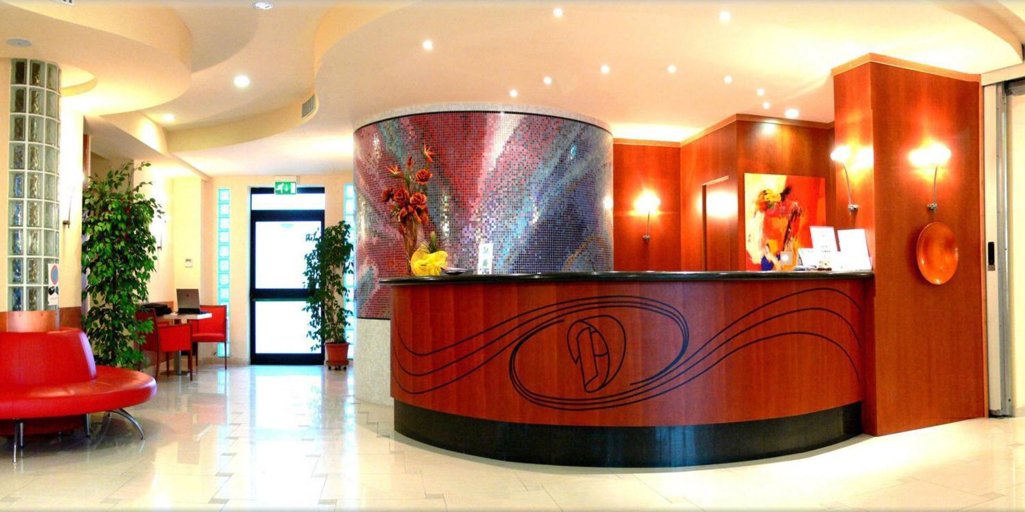 Hotel Duca Degli Abruzzi Montesilvano Marina Zewnętrze zdjęcie