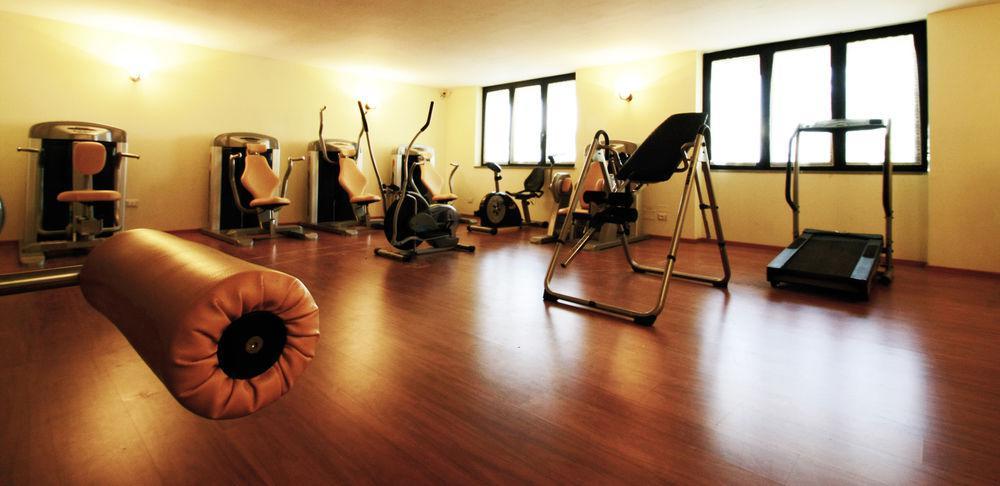 Hotel Duca Degli Abruzzi Montesilvano Marina Zewnętrze zdjęcie